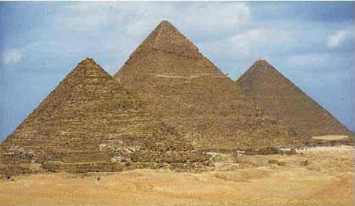 obr078 - Piramides - 3a